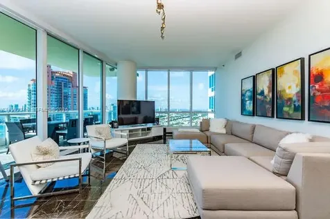 100 S Pointe Drive Miami Beach FL 33139