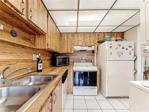 5700 SW 127th Avenue Miami FL 33183