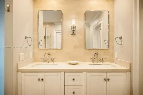 16167 SW 74th Place Palmetto Bay FL 33157