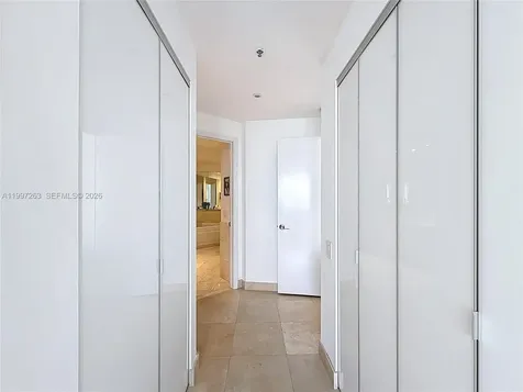 808 Brickell Key Drive Miami FL 33131