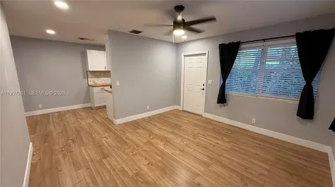 1035 SW 30th Street Fort Lauderdale FL 33315
