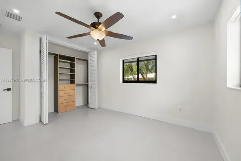 7864 SW 179th Terrace Palmetto Bay FL 33157