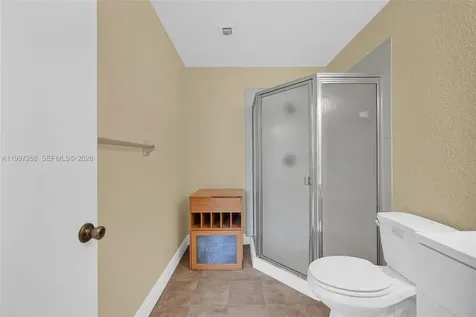 4930 S University Drive Davie FL 33328
