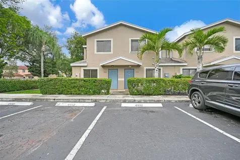 4930 S University Drive Davie FL 33328