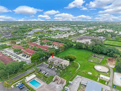 4930 S University Drive Davie FL 33328