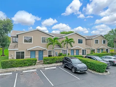 4930 S University Drive Davie FL 33328