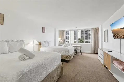 19201 Collins Avenue Sunny Isles Beach FL 33160