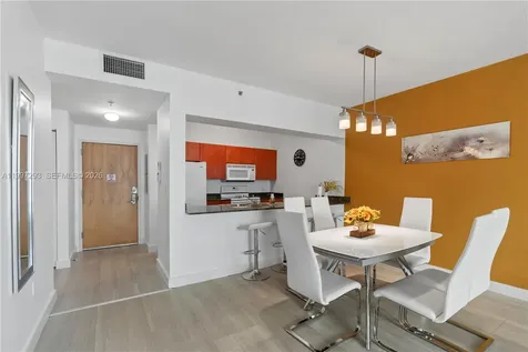 1200 Brickell Bay Drive Miami FL 33131