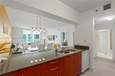 1200 Brickell Bay Drive Miami FL 33131