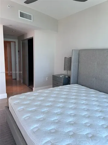 17121 Collins Avenue Sunny Isles Beach FL 33160