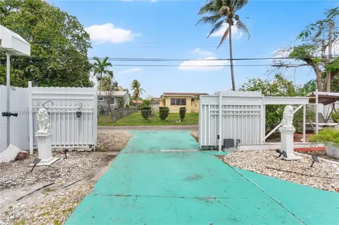 1335 NW 129th Street North Miami FL 33167