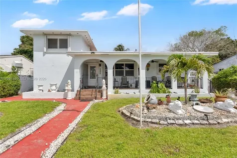 1335 NW 129th Street North Miami FL 33167