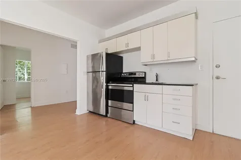 1219 Meridian Avenue Miami Beach FL 33139