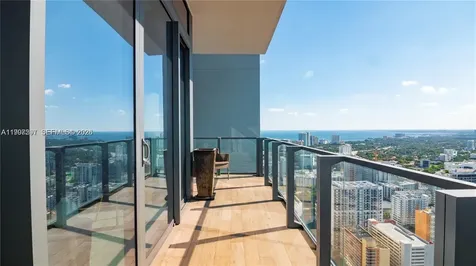 88 SW 7th Street Miami FL 33130