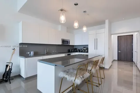 88 SW 7th Street Miami FL 33130
