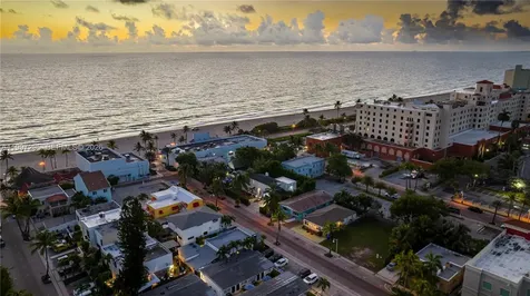 320 Polk Street Hollywood FL 33019