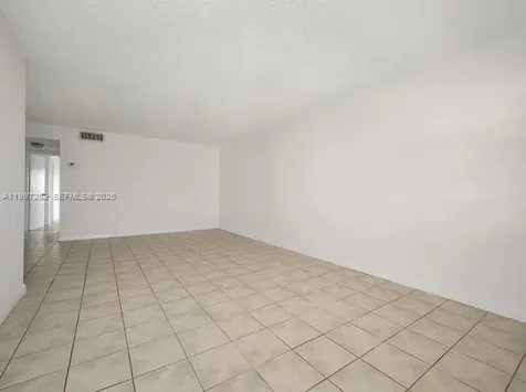 7620 Carlyle Avenue Miami Beach FL 33141