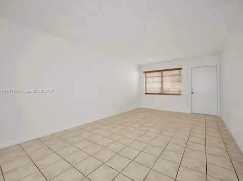 7620 Carlyle Avenue Miami Beach FL 33141