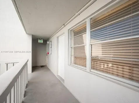 7620 Carlyle Avenue Miami Beach FL 33141