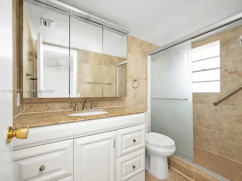 7620 Carlyle Avenue Miami Beach FL 33141