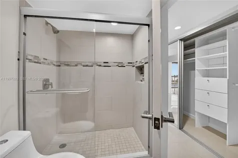7601 E Treasure Drive North Bay Village FL 33141