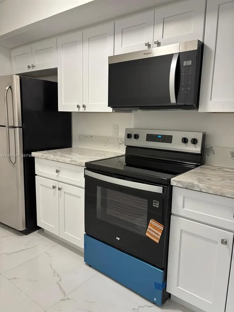 18840 NW 57th Avenue Hialeah FL 33015