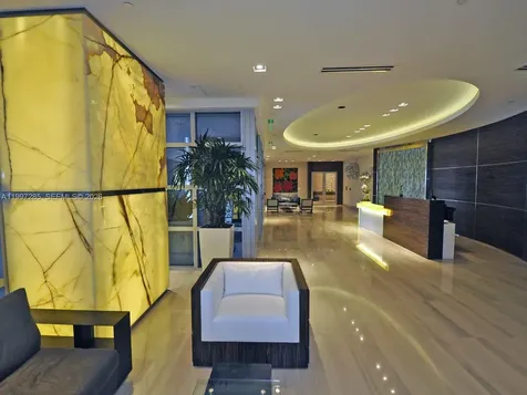 1330 West Avenue Miami Beach FL 33139