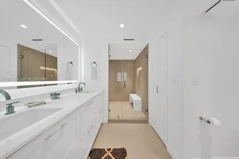 199 Ocean Lane Drive Key Biscayne FL 33149