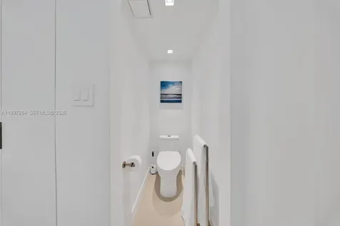 199 Ocean Lane Drive Key Biscayne FL 33149