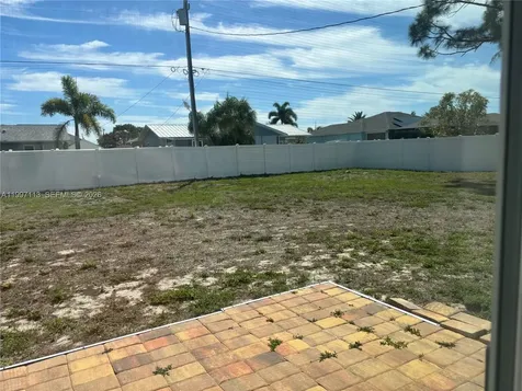 4413 SW 15th Place Cape Coral FL 33914