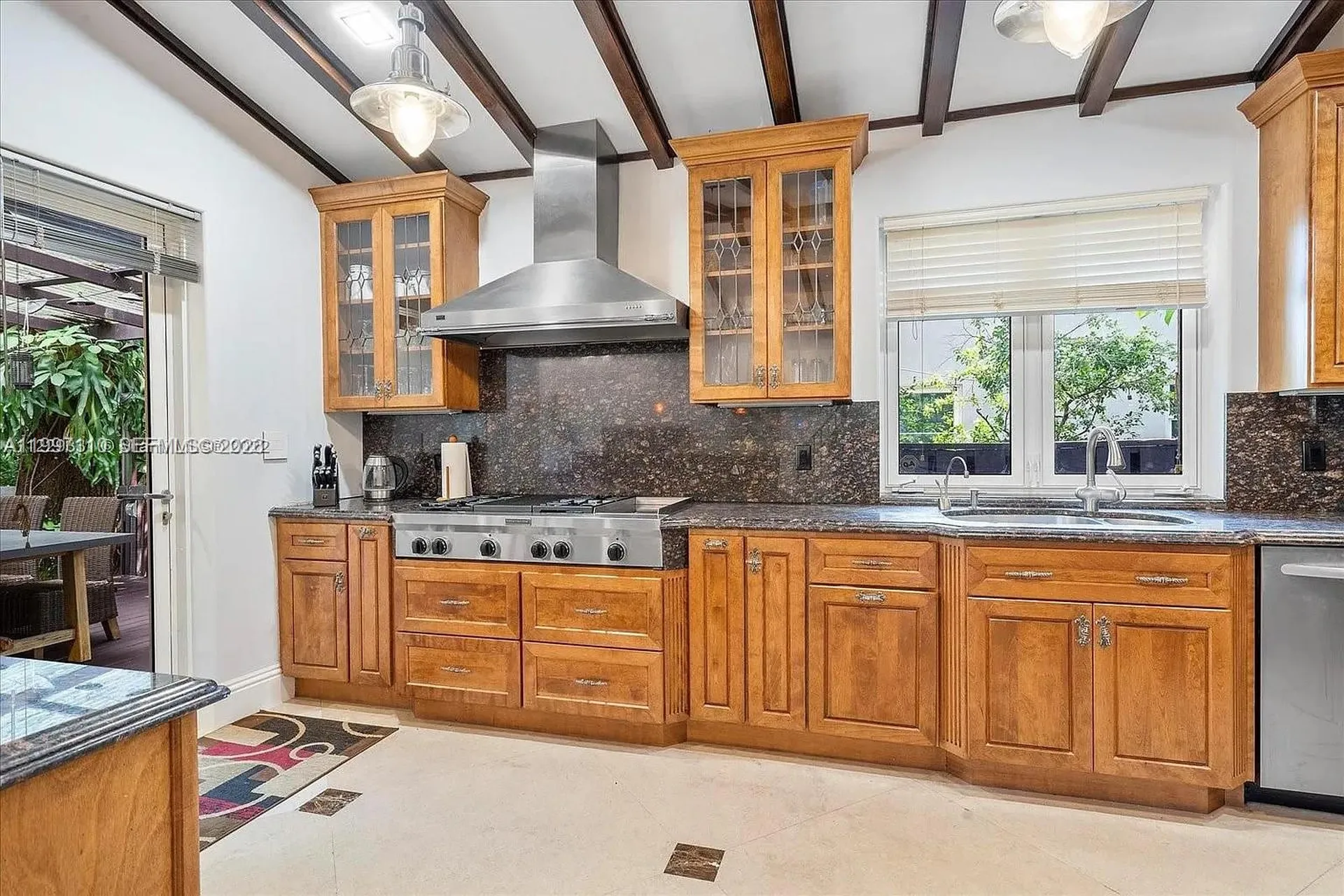 800 SW 12th Fort Lauderdale FL 33312