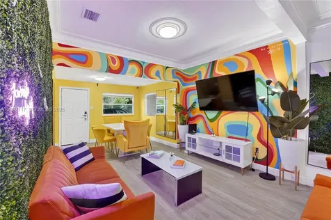 5627 NW 9th Avenue Miami FL 33127