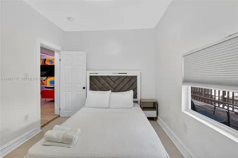 5627 NW 9th Avenue Miami FL 33127