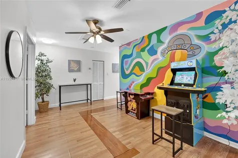 5627 NW 9th Avenue Miami FL 33127