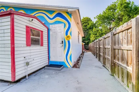 5627 NW 9th Avenue Miami FL 33127