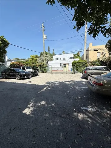 601 Michigan Avenue Miami Beach FL 33139
