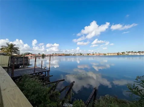 5790 W 26th Avenue Hialeah FL 33016