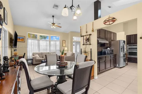 694 SE Karrigan Terrace Port St. Lucie FL 34983