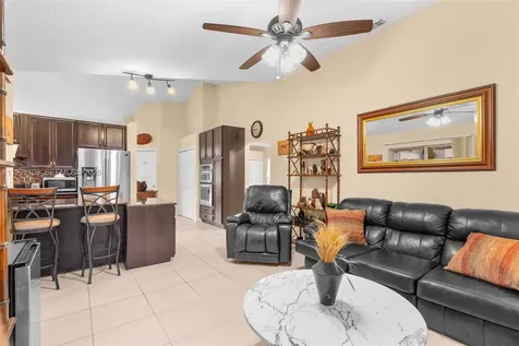 694 SE Karrigan Terrace Port St. Lucie FL 34983
