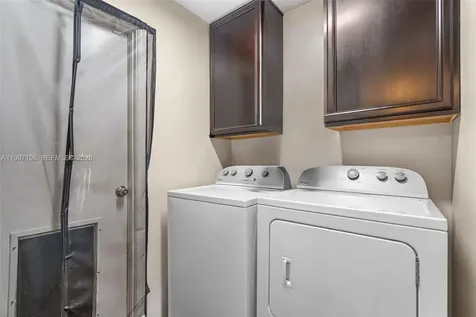694 SE Karrigan Terrace Port St. Lucie FL 34983