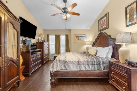 694 SE Karrigan Terrace Port St. Lucie FL 34983