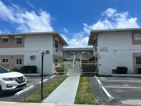 2000 Buchanan Street Hollywood FL 33020
