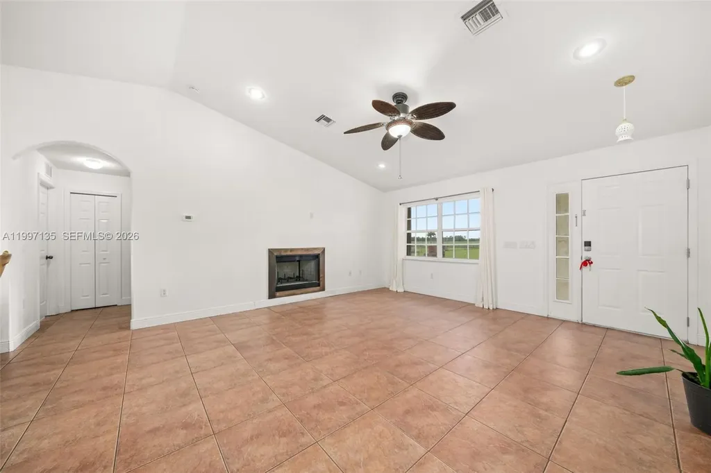 615 Graham Dairy Road Other City - In The State Of Florida FL 33960