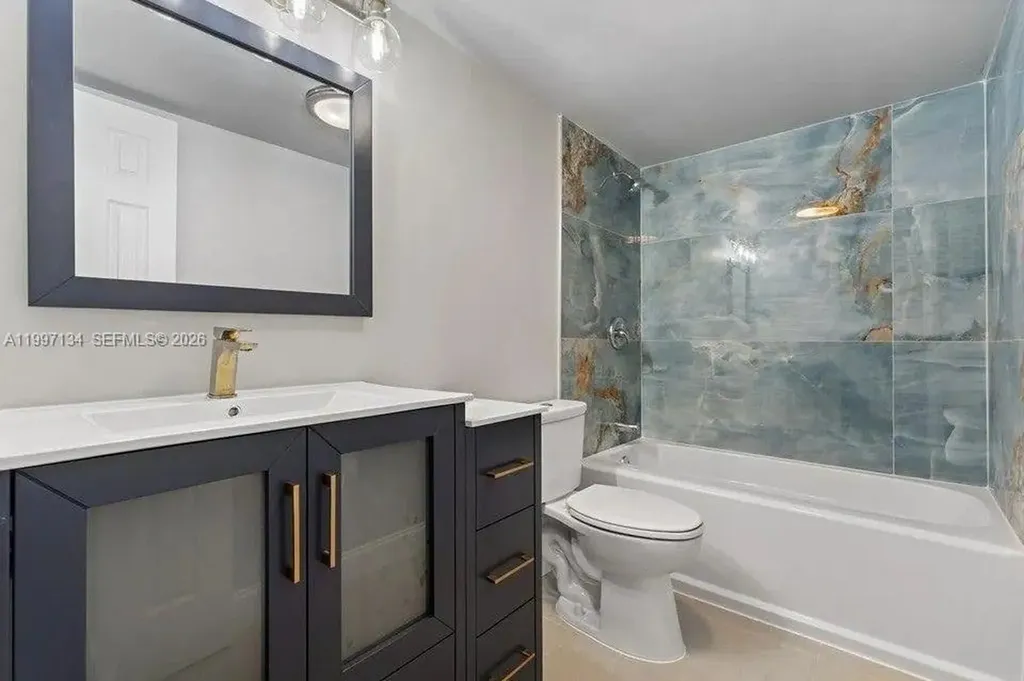 1400 NE 54th Street Fort Lauderdale FL 33334