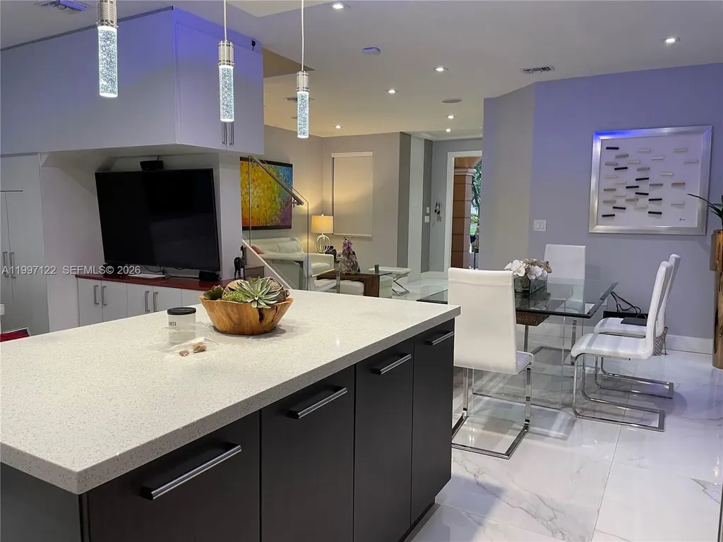 7768 NW 116th Avenue Doral FL 33178
