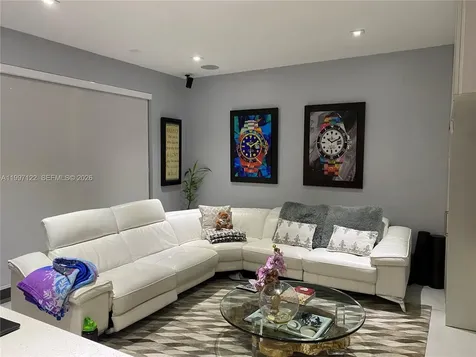 7768 NW 116th Avenue Doral FL 33178