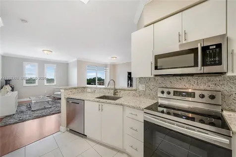 9021 SW 94th Street Miami FL 33176