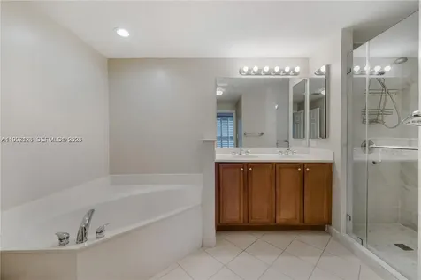9021 SW 94th Street Miami FL 33176