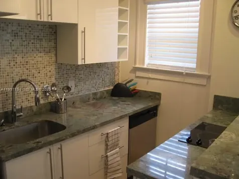 1611 Michigan Avenue Miami Beach FL 33139