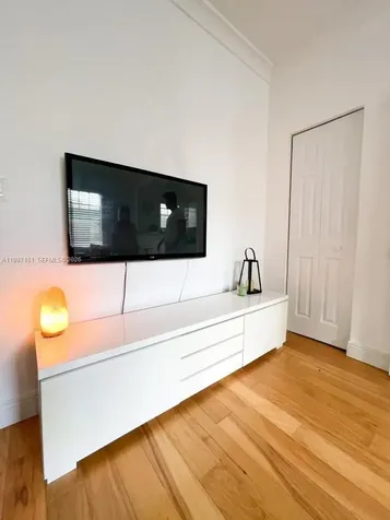 1611 Michigan Avenue Miami Beach FL 33139